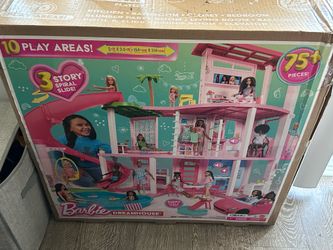Barbies dream house playset