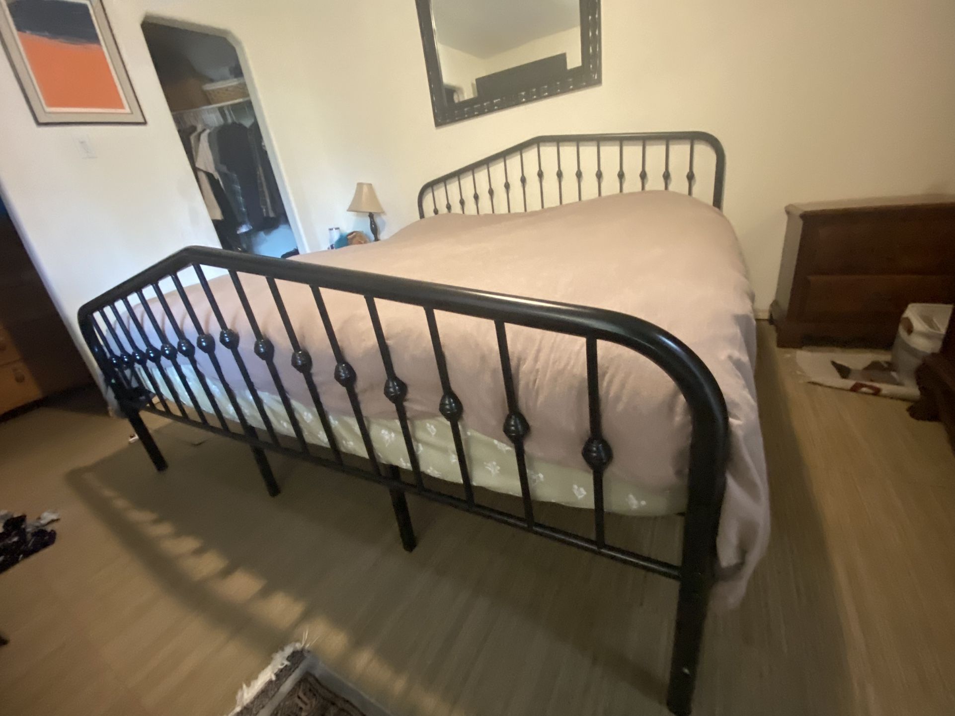 Bed Frame And Mattress King size