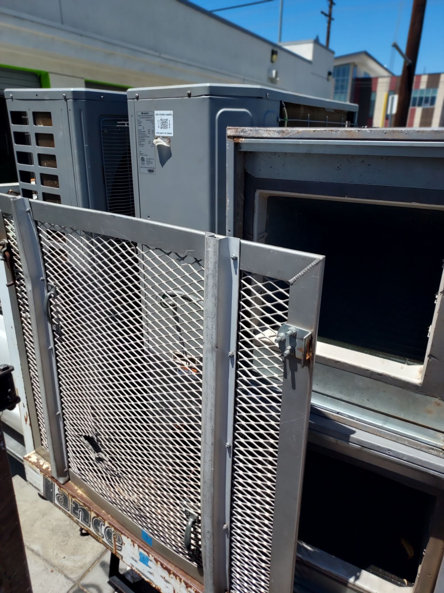 Gree Flexx 5 Ton 16 SEER2 R-32 Inverter Heat Pump System