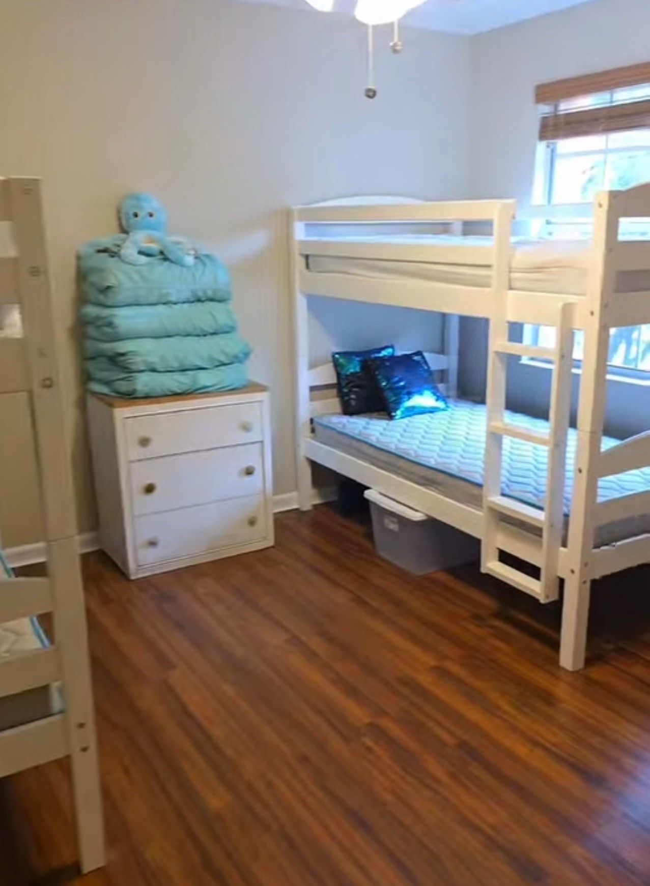 Bunk bed