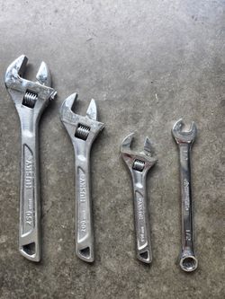 Husky 6", 8" & 10" Adjustable Wrench Set (3-Piece) + 1/2" Combination Wrench