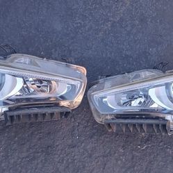 2014-2017 Infiniti Q50 Headlights Right And Left OEM