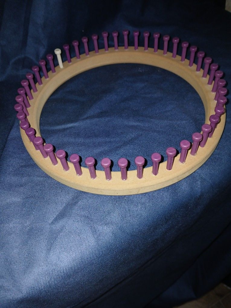 Knifty Knitter Round Wooden Loom – Largest Size – $20 OBO – Quick Sale
