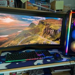 Pc, Monitor, Keyboard And Mouse.