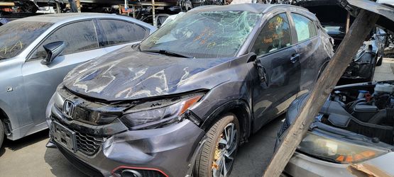 2020 HR-V Sport 1.8 L. For Parts Only