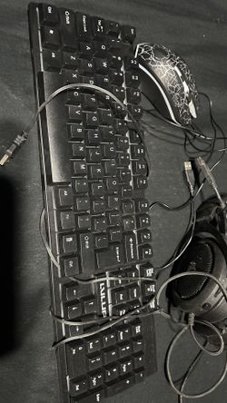 Mouse, Keyboard, Headset With Mic