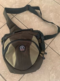 Camera Bag. Tarmac Velocity 7x