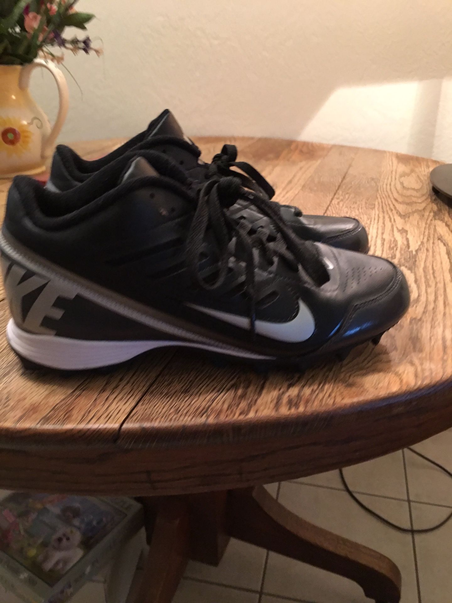 Brand new nike cleats