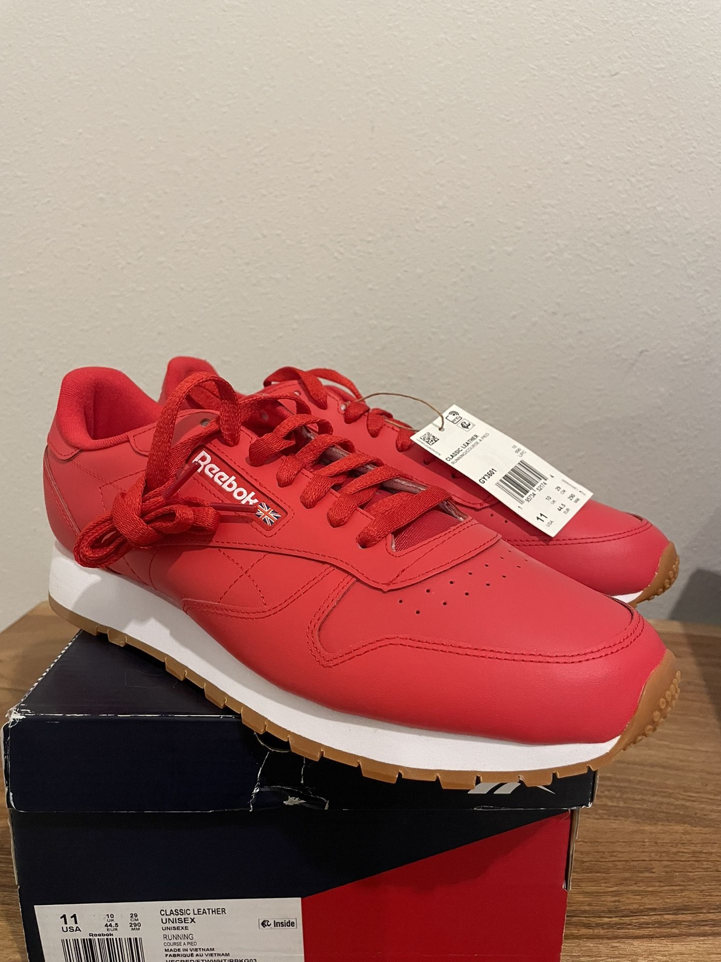 Reebok Classic Size 11