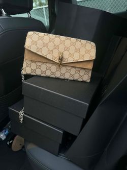 Gucci purse