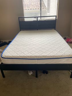 Queen bed with mattress
