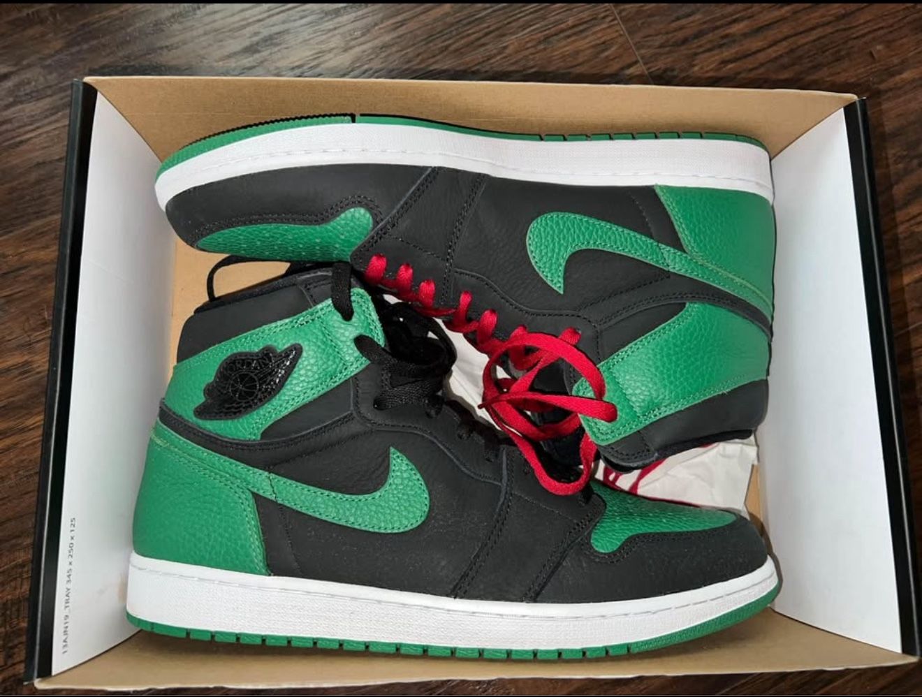 JORDAN 1 RETRO HIGH OG 'PINE GREEN 2.0'