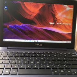 Laptop New Asus W10