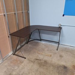  Corner Desk For Sale