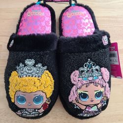 LOL Girl Slippers Size 6 