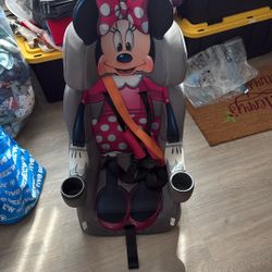 Minnie Mouse Car Seat