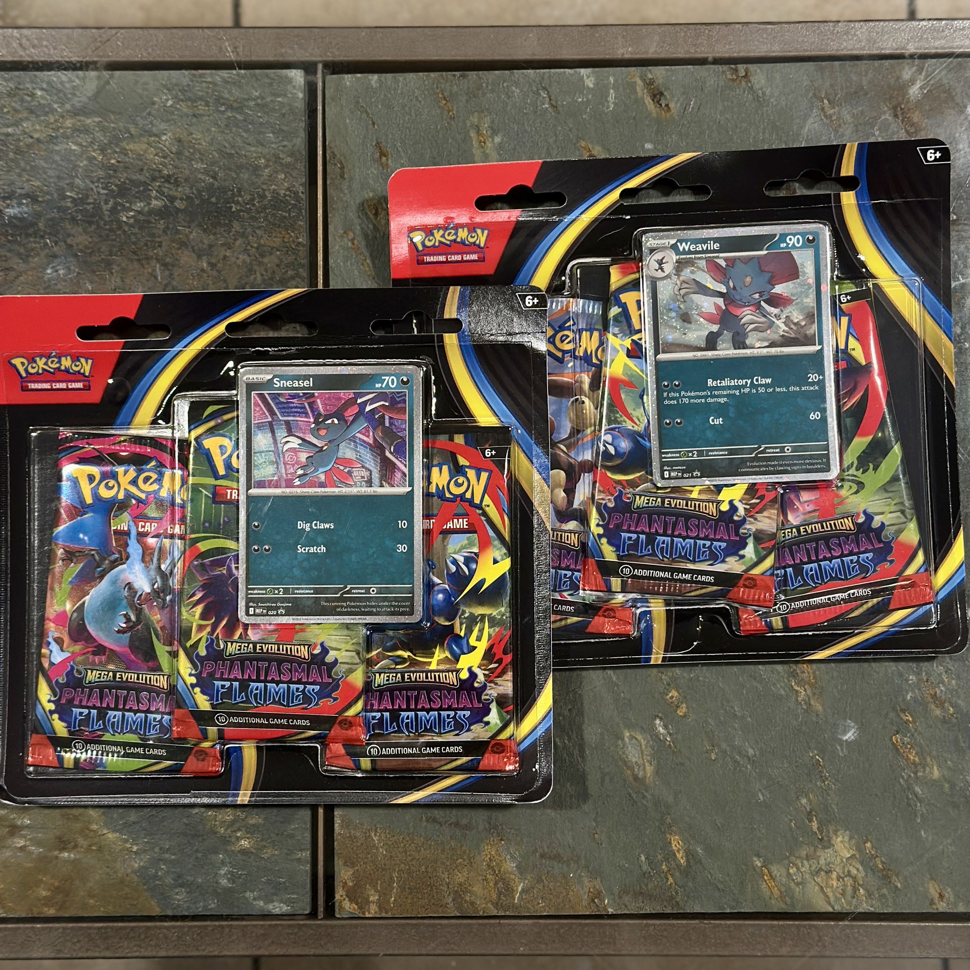 Pokemon Phantasmal Flames 3 Pack Blister Sneasel & Weavile