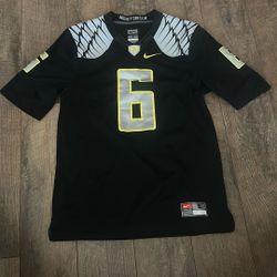 Oregon football jersey Men’s Small