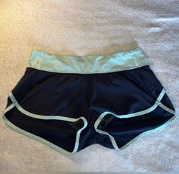 Lululemon Speed Up Running Shorts Mint Green/Black Zip Pocket Workout Sz 6