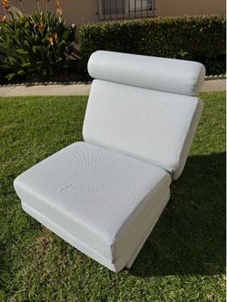 Chair / Sleeper