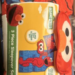 Elmo 3 Piece Sleepover Kit-Super Cute! New!