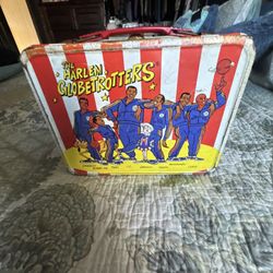 VINTAGE 1971 Harlem Globetrotters Metal Lunchbox - Classic Cartoon Collectible!