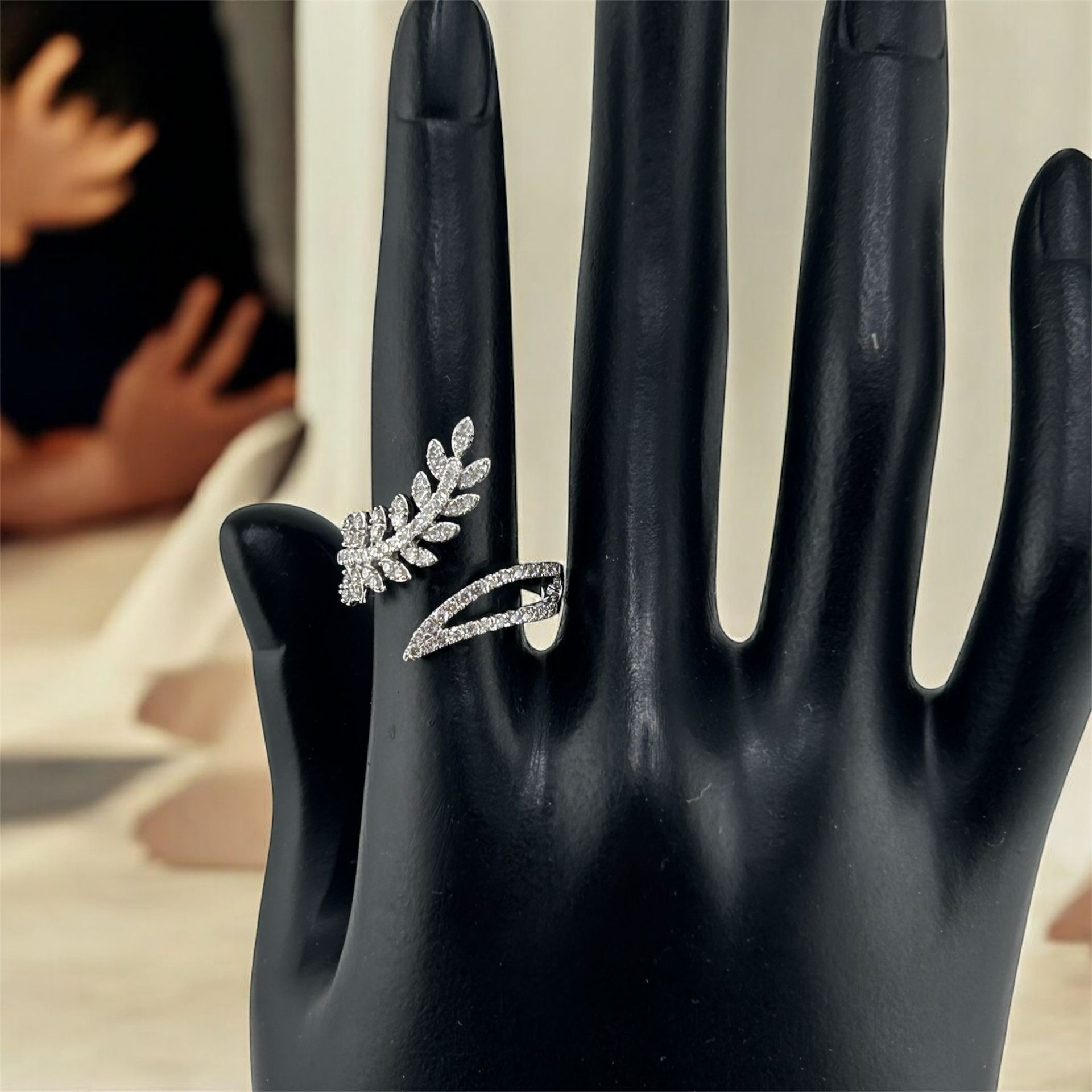 14K White Gold Diamond Bypass Leaf Ring (3.50g)