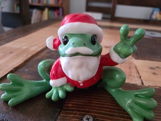 Peace Frogs