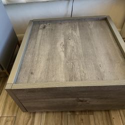 Coffee Table 36x36 Inch With Storage. 