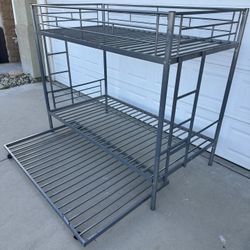 Twin Size Bunk Bed Frame with Trundle bed 