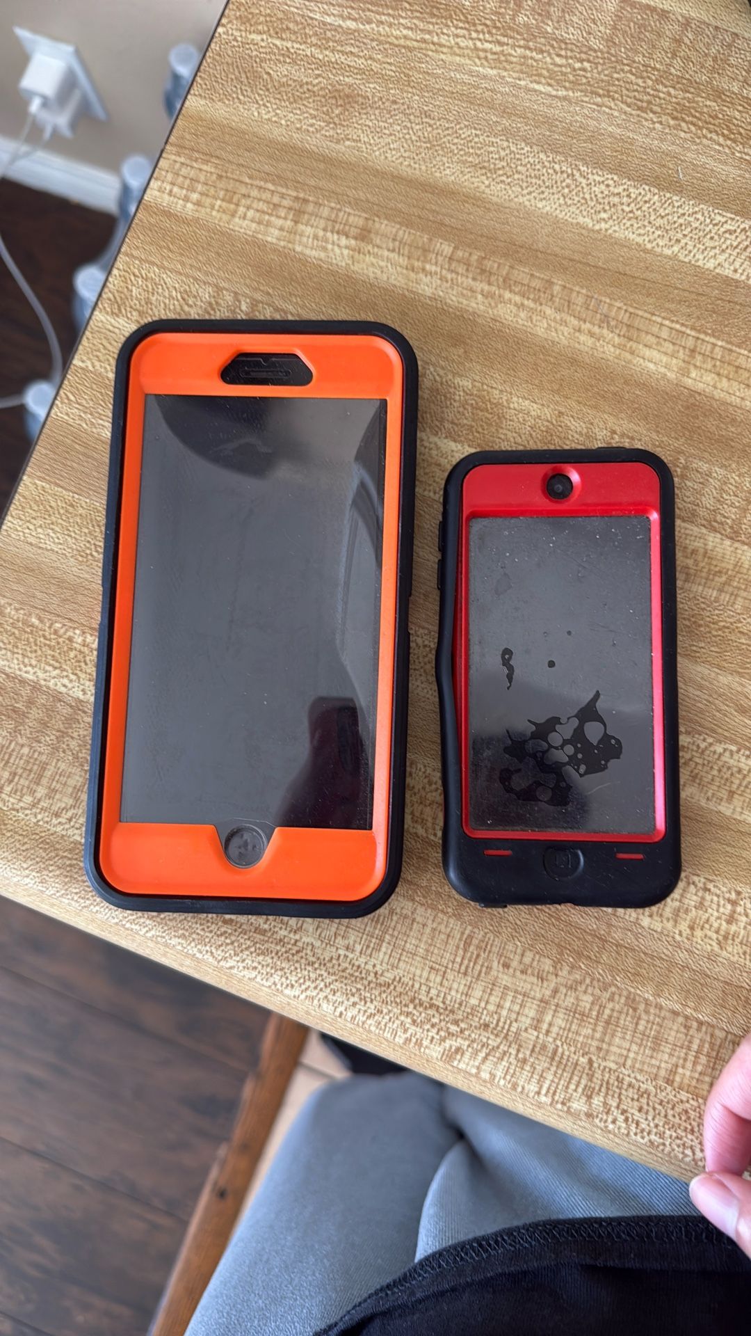 iPhone 6s Plus With iPod Touch 4 generation 