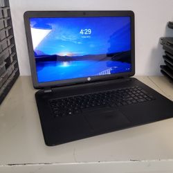 HP Pavilion 17-P 17.3" Quad A6-6310 1.8GHz 8GB 256GB SSD Win11