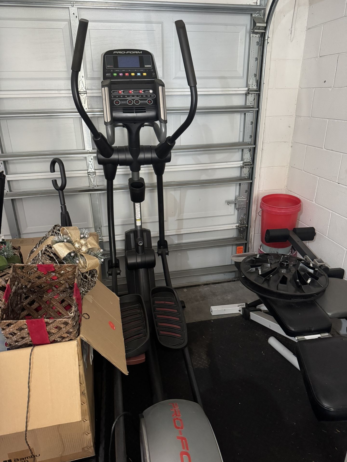 Very Good Elliptical Machine -$60