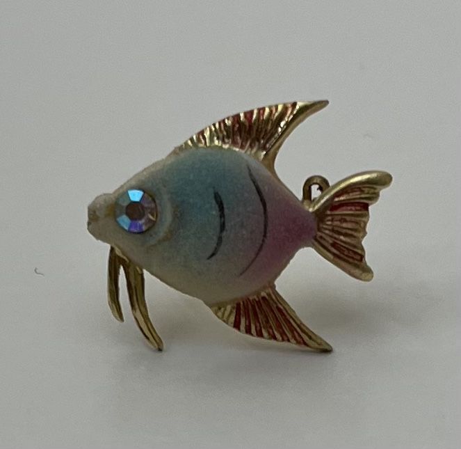 Vintage Angel Fish Pastel Colored Brooch Pin 3/4” Rhinestone Eye Gold Tone Accents