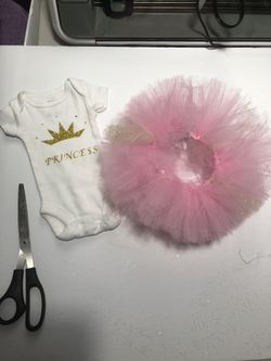 Custom preemie tutu set
