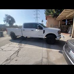 2017 Ford F250 Lariat 