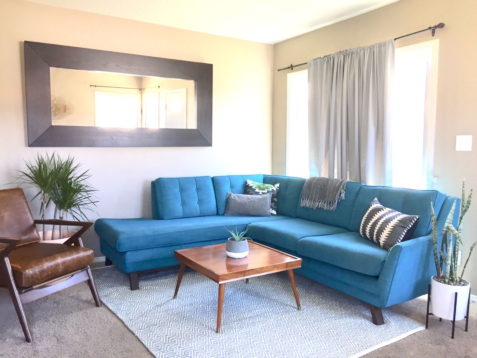 Eliot reversible sectional online