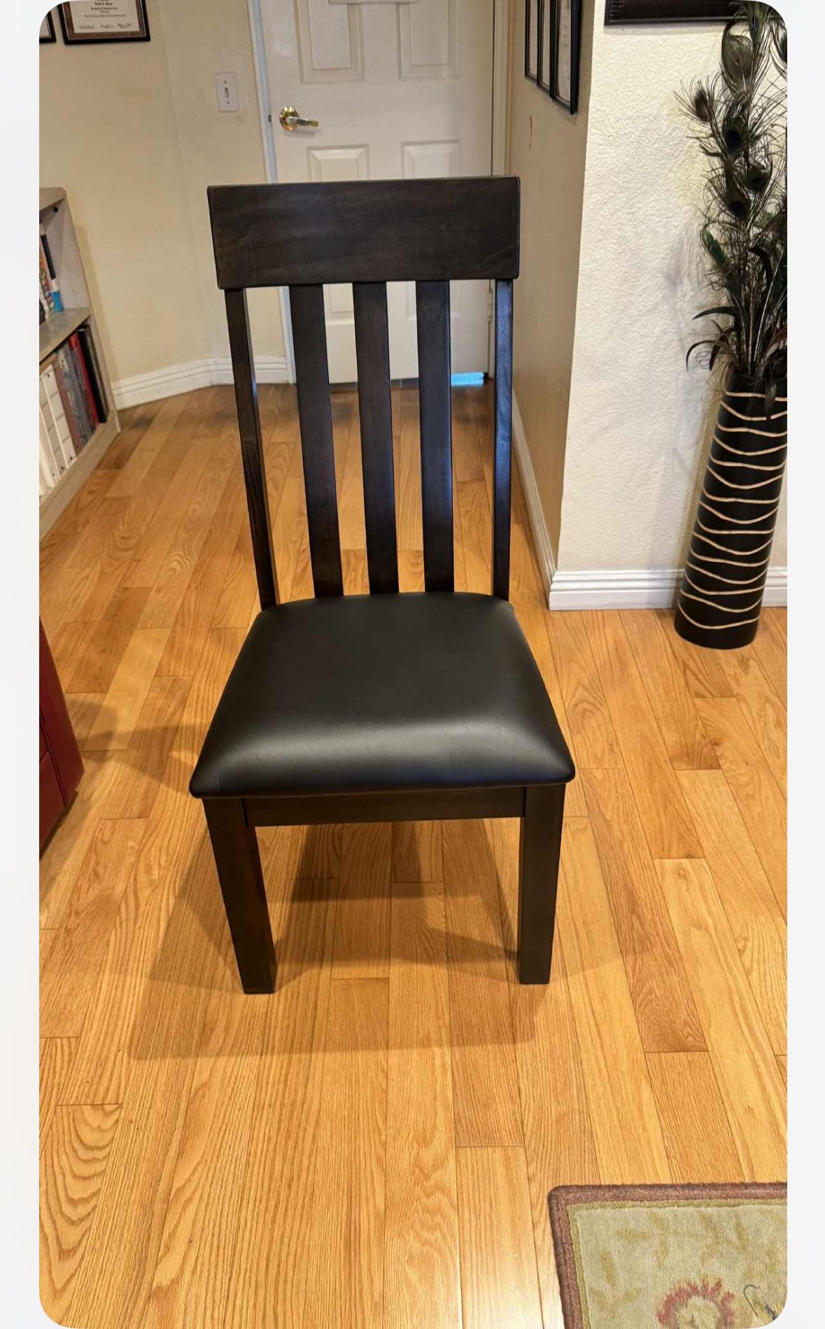 Ashley’s Furniture Dinning chairs NEW!