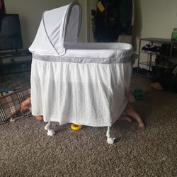 Newborn Bassinet 