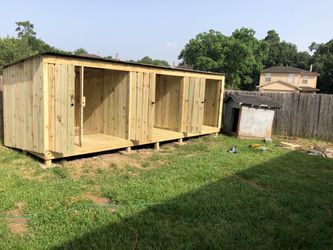 Dog kennel coop
