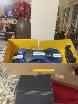 Blue and White Rc Car