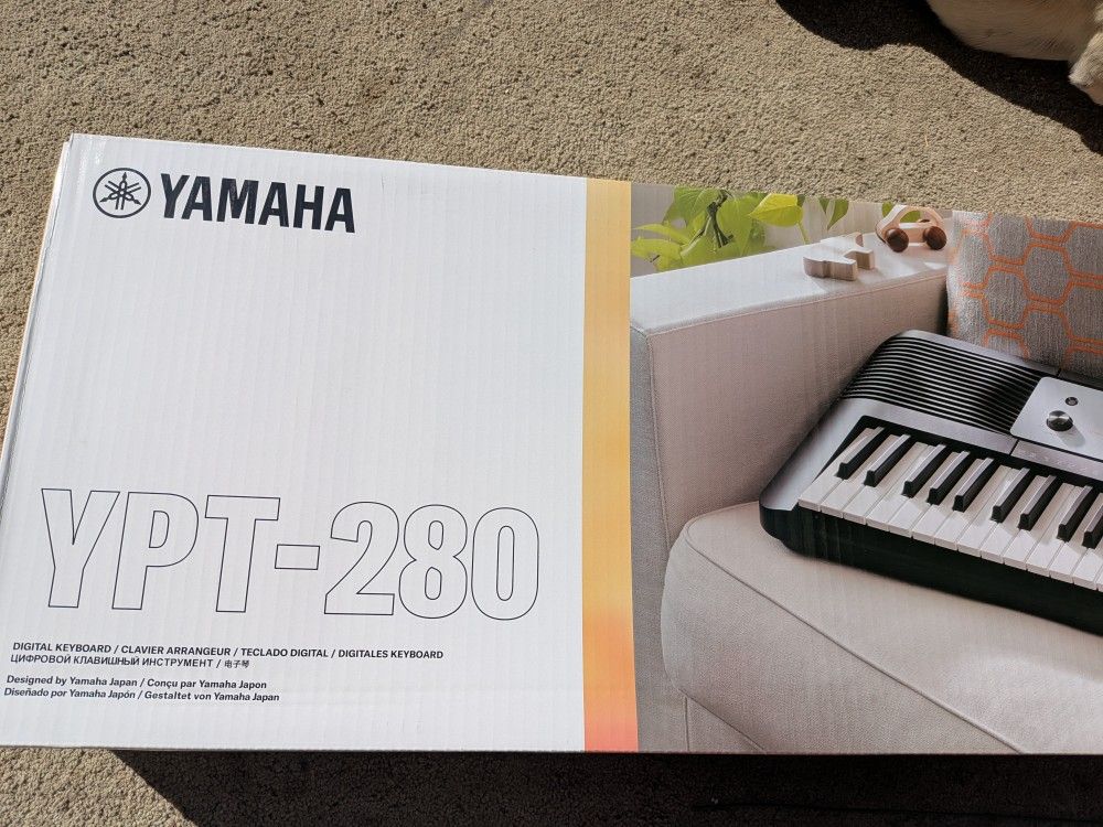 Yamaha YPT-280 Keyboard Piano Brand New