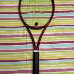 Wilson Clash 98 V2 Grip 4 1/2 Tennis Racket