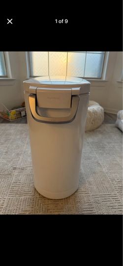 Large pet food storage airtight