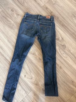 Woman’s size in picture