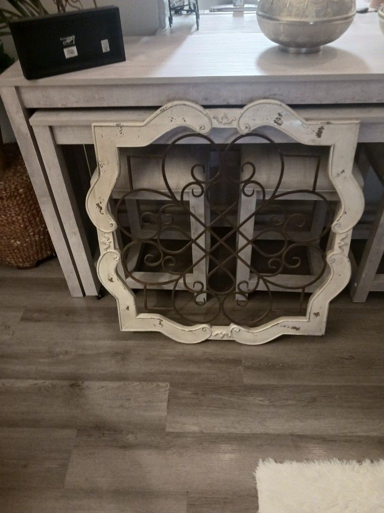Distressed Art