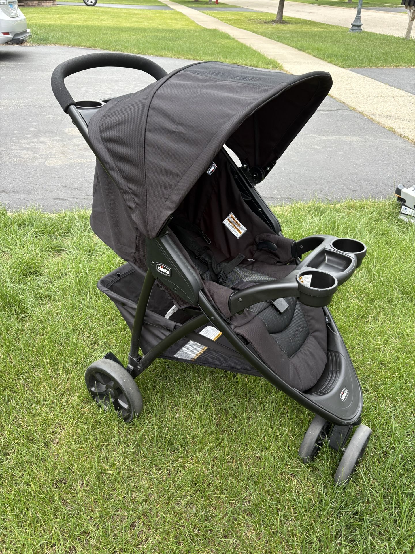 Chicco Viaro Stroller With Optional Carrier And Base