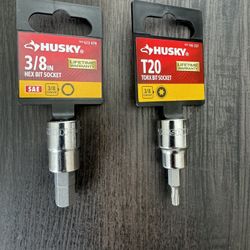 Husky Sockets 