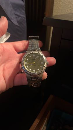 Silver Stainless Steel Diver-Style Watch MOSSIMO BRAND 😊👍✅🇺🇸