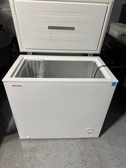 Hisense Chest Freezer White